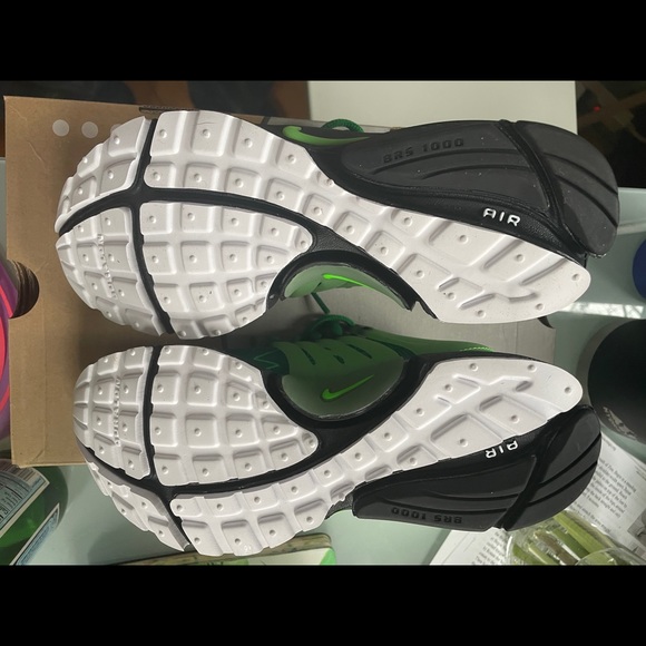 Nike Air Presto Naija XS - Picture 2 of 6
